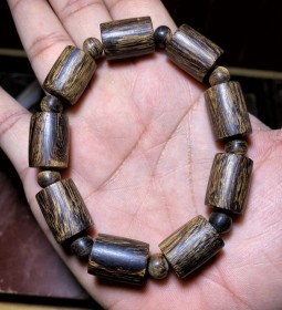 Vật Phẩm Trầm Hương Đốt Trúc Chìm 13mm – Philippines