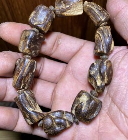 Vật Phẩm Bông Super Chìm – Terengganu, Malaysia