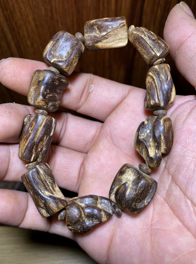 Vật Phẩm Bông Super Chìm – Terengganu, Malaysia