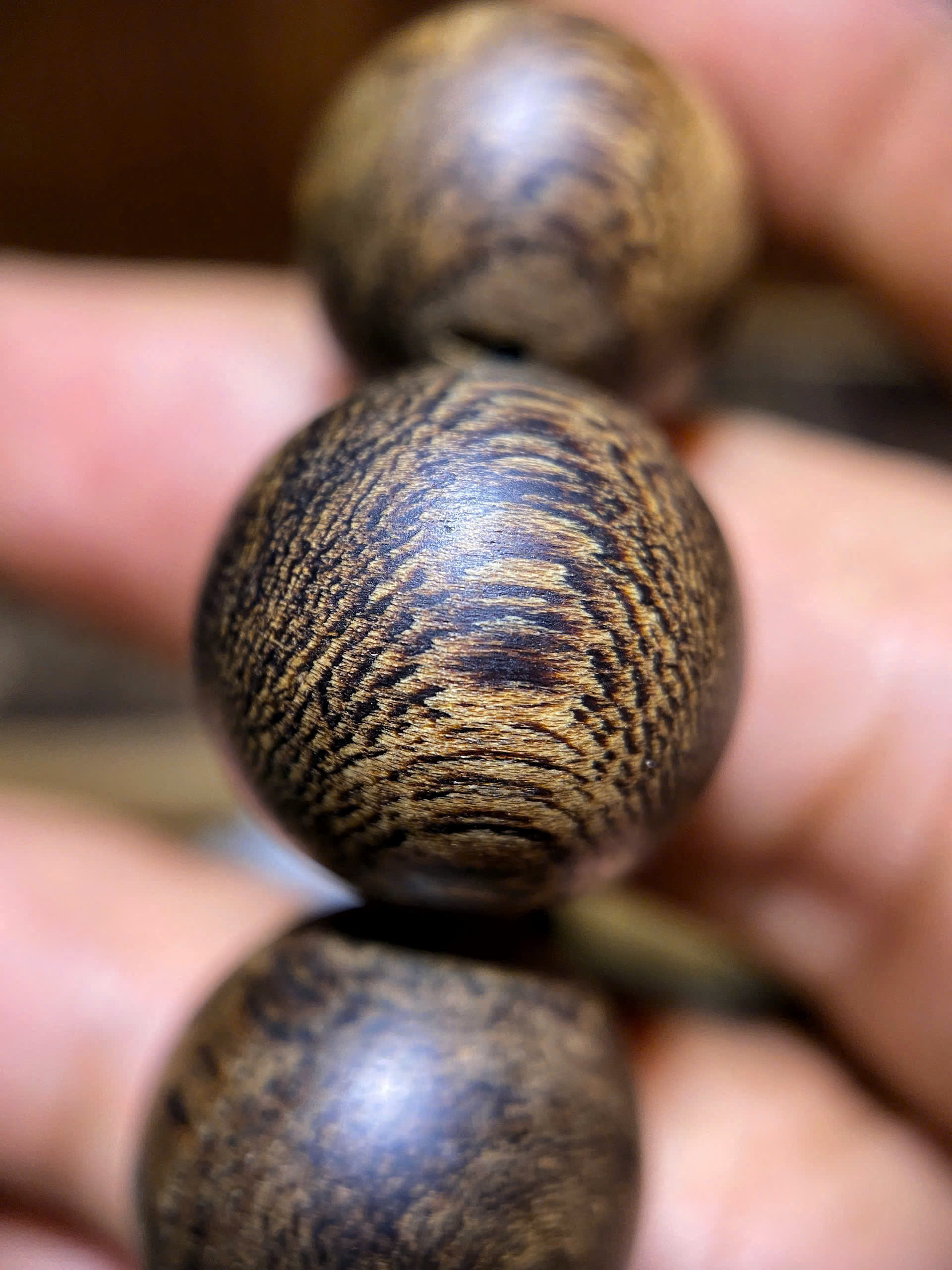 Vật Phẩm Trầm Hương 16mm Chìm – Philippines