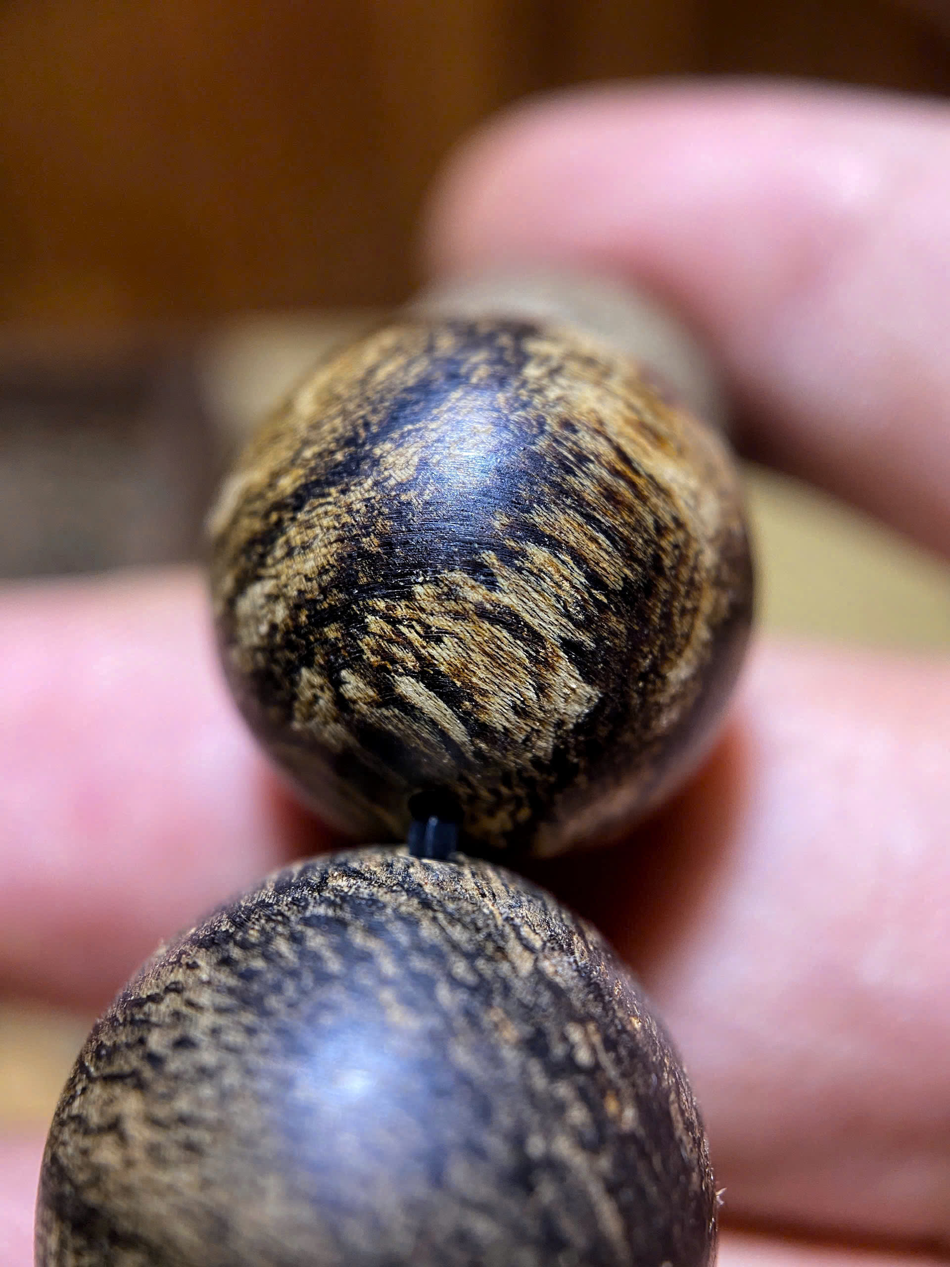 Vật Phẩm Trầm Hương 16mm – Philippines